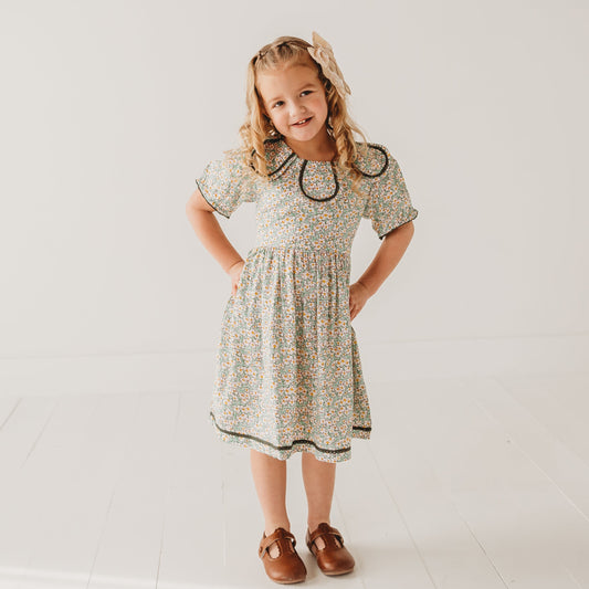 Green Floral Printed Dress with Lace Detail on Petal Collar