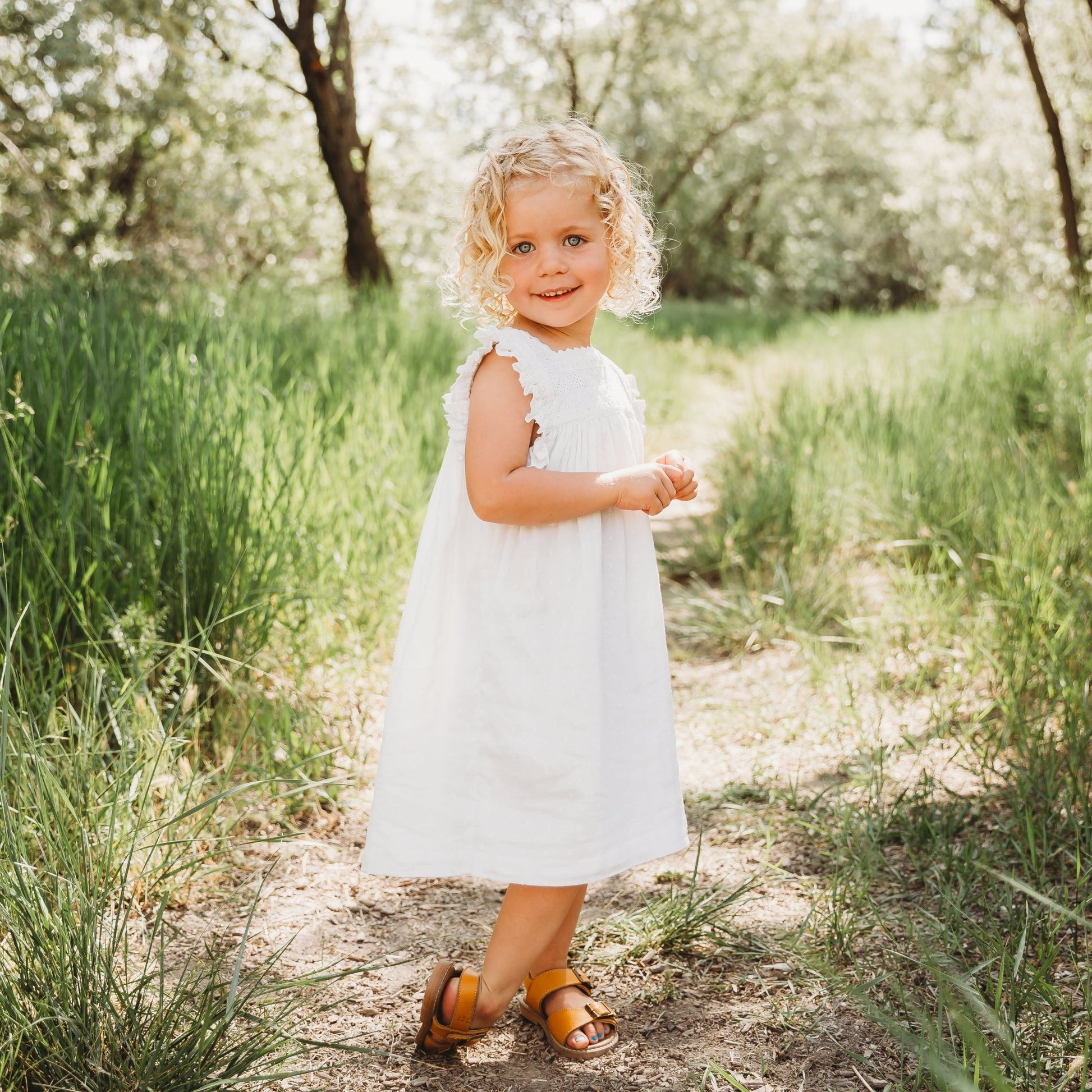 Off-White Lace Yoke Dobby Dress 2-8Y | Handmade | LARILI 8Y Off-White Lace Yoke Dobby Dress 2-8Y | Handmade | LARILI 8Y
